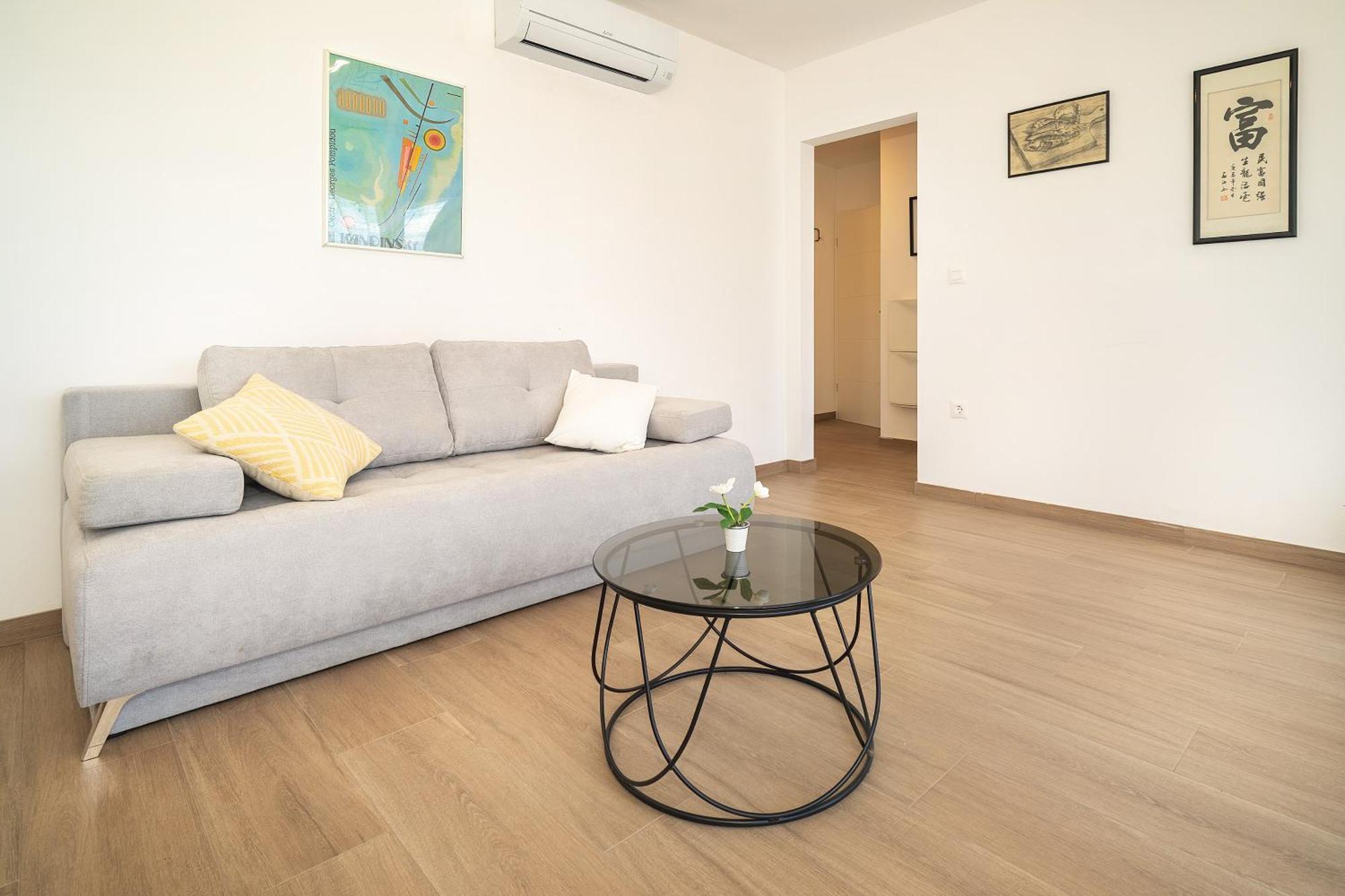 Poolside Apartments Anabella Baska  Luaran gambar