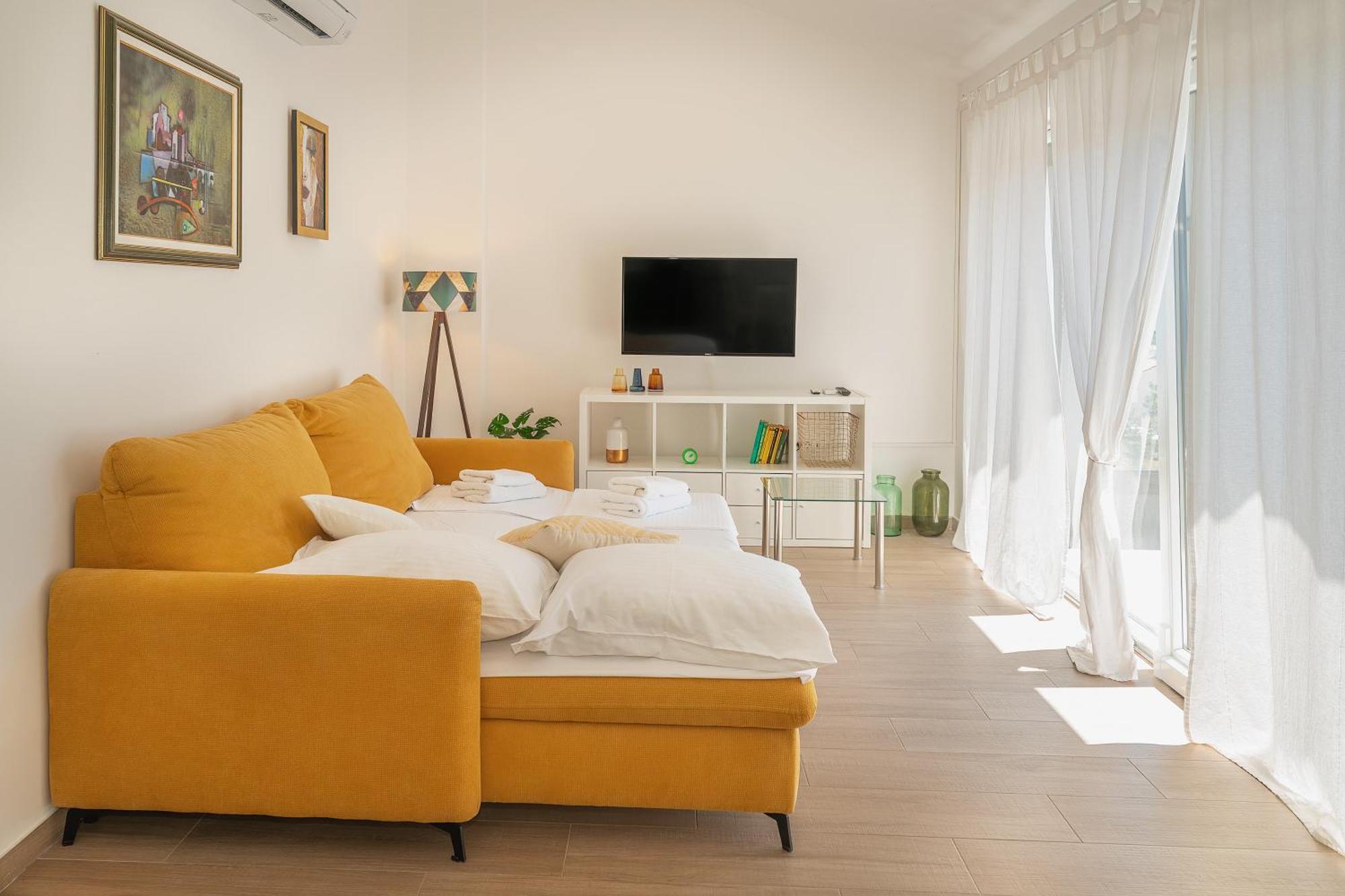 Poolside Apartments Anabella Baska  Luaran gambar